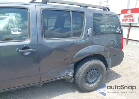 2010 Nissan Pathfinder S Fe z USA, uszkodzony, nr VIN 5N1AR1NN2AC601846